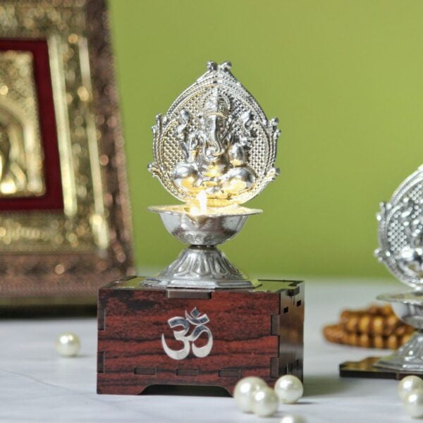 SOLAR DIYAS